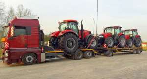 Доставка тракторов